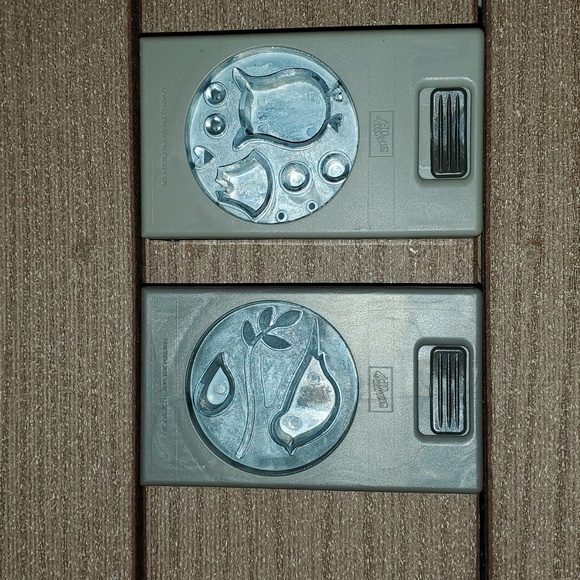 Stampin' Up! Paper punches (bird, owl, branch, leaf shapes) - Picture 3 of 3